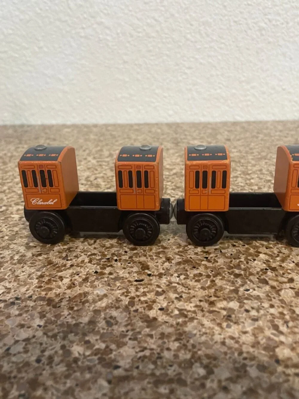 Thomas Train ANNIE and CLARABEL with figurines - complete set